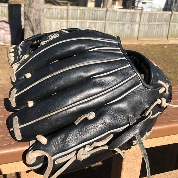 11.5 Under Armour Glove (Japanese Edition) - Picture 3 of 3